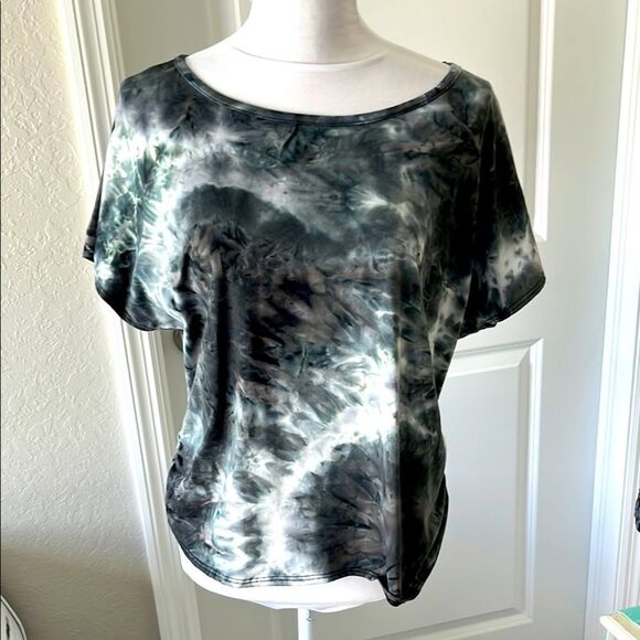 2/20 C’est La Vie So soft Crisscross back Abstract Tye Dye Hi Lo VTG - Picture 1 of 6